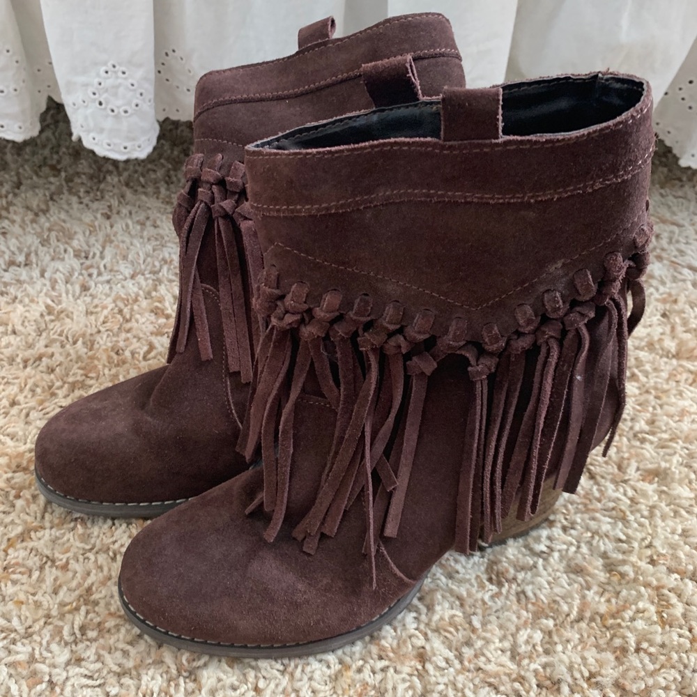 Brown fringe booties